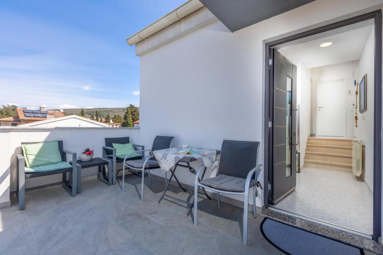 Bonihome Apartments Punat Exterior foto