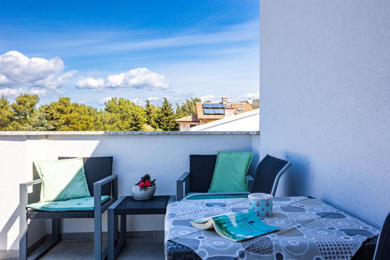 Bonihome Apartments Punat Exterior foto