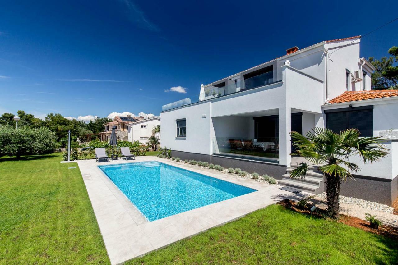 Bonihome Apartments Punat Exterior foto